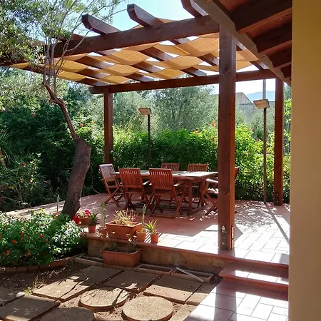 Flora Villa *